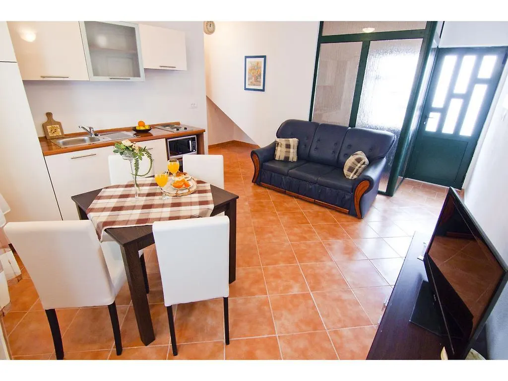 Apartments Cambi Kastela